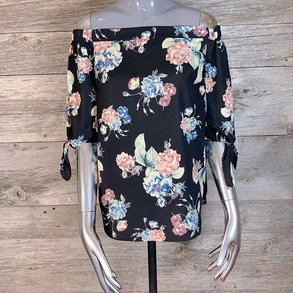 Monteau 3/4 sleeve with bow